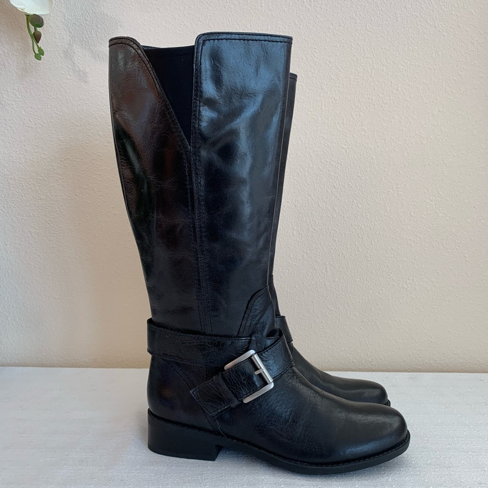 Me Too Darcey Black Leather Ankle Buckle Riding Boots Woman’s 8.5M